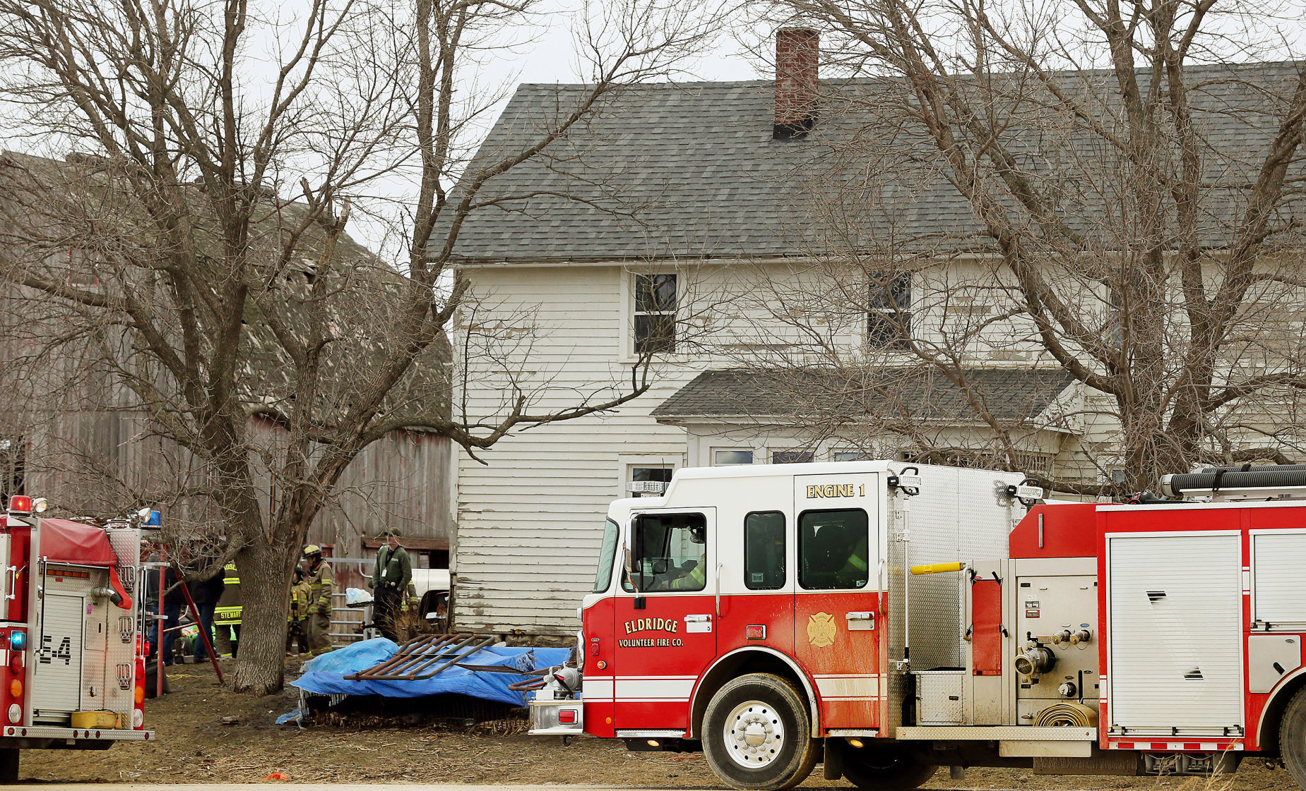 0204-farm-fire-001